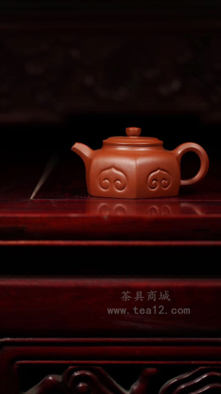 范泽锋徒弟最年轻的工艺美术师汤华刚紫砂壶